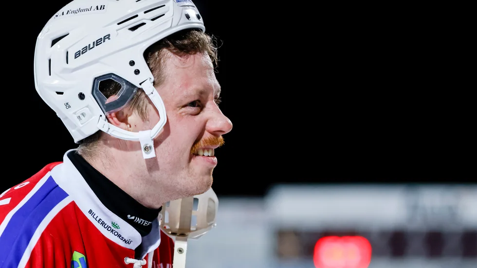 Jimmy Berglunds två mål räckte inte när Kalix föll i säsongsavslutningen med 5–8.