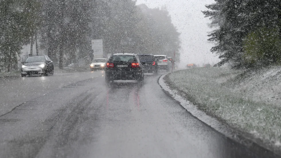 Låt den kommande lågkonjunkturen bli en möjlighet att rusta Sverige för framtidens säkra och hållbara mobilitet, skriver Motorbranschens Riksförbunds vd Tommy Letzén.