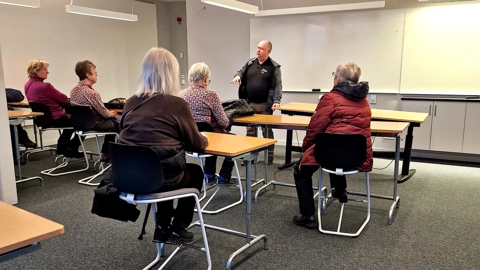 SPF i Gällivare har besökt den nya gymnasieskolan. 