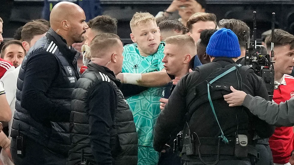 Arsenals målvakt Aaron Ramsdale.