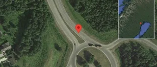 Olycka på väg 506 - helt stopp i ett körfält