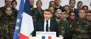 Macron: Nu storsatsar vi på försvaret