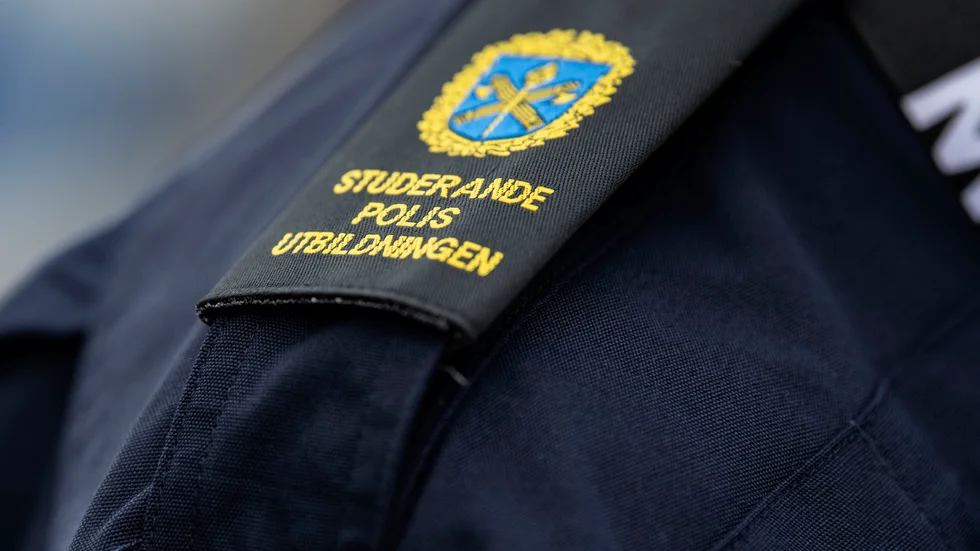 Aspirantlönen för blivande poliser ligger kvar på samma nivå som för 20 år sedan. Arkivbild.