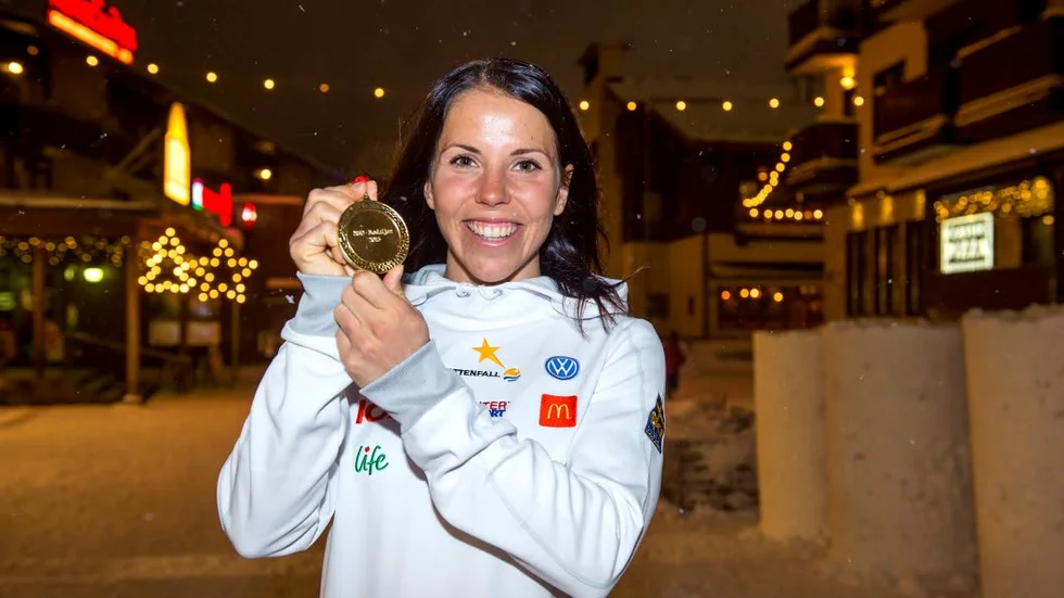 Det går bra nu. Inte nog med att Charlotte Kalla tilldelades NSD-medaljen. Hennes företags omsättning har dessutom ökat rejält.