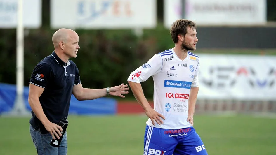 Med i matchen igen. Fredrik Waara och Vladimir Lazarev är med i kampen om en kvalplats till superettan.