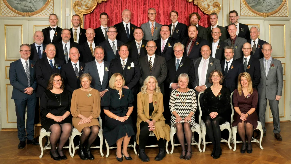 Siemens senaste 25-årsveteraner samlade. VD, Hans Holmström, ses mitt i andra raden nerifrån.