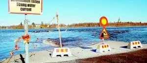 Vårfloden tog kajen