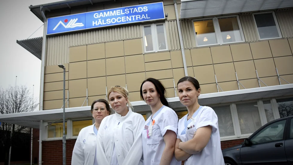 Susanna Larsson, Eva Drugge, Madelene Lundqvist och Hanna Stenfelt har tröttnat på att det inte kommer någon respons från arbetsgivaren, trots att de gång på gång lyfter parkeringsproblematiken.