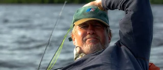 Fiskbiolog med flugspö