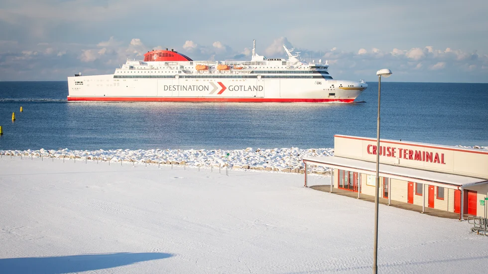 Vore bränsletillägg bättre än höjda biljettpriser?