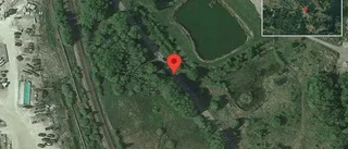 Stopp på väg 981 på grund av en singelolycka