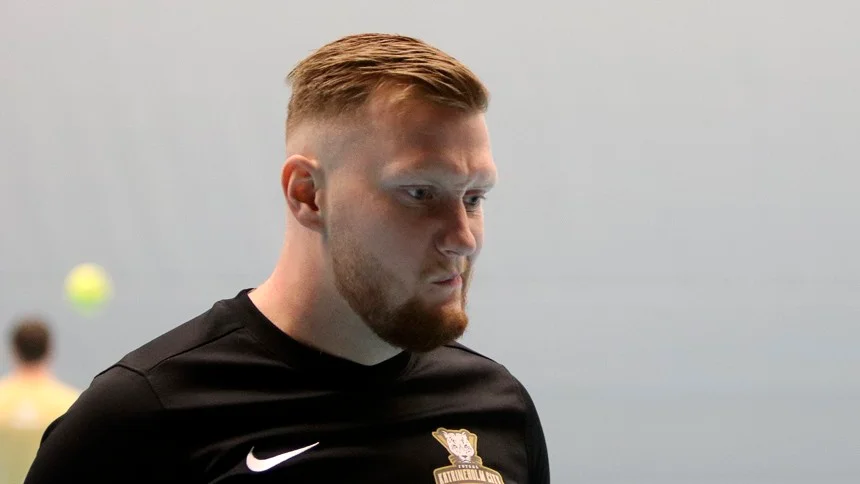 Albert Karjalainen var Citys bästa spelare trots nio insläppta mål.