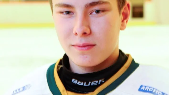 Emil Lundberg var en av Älvsbyns bästa spelare i segermatchen mot Hertsörinken.