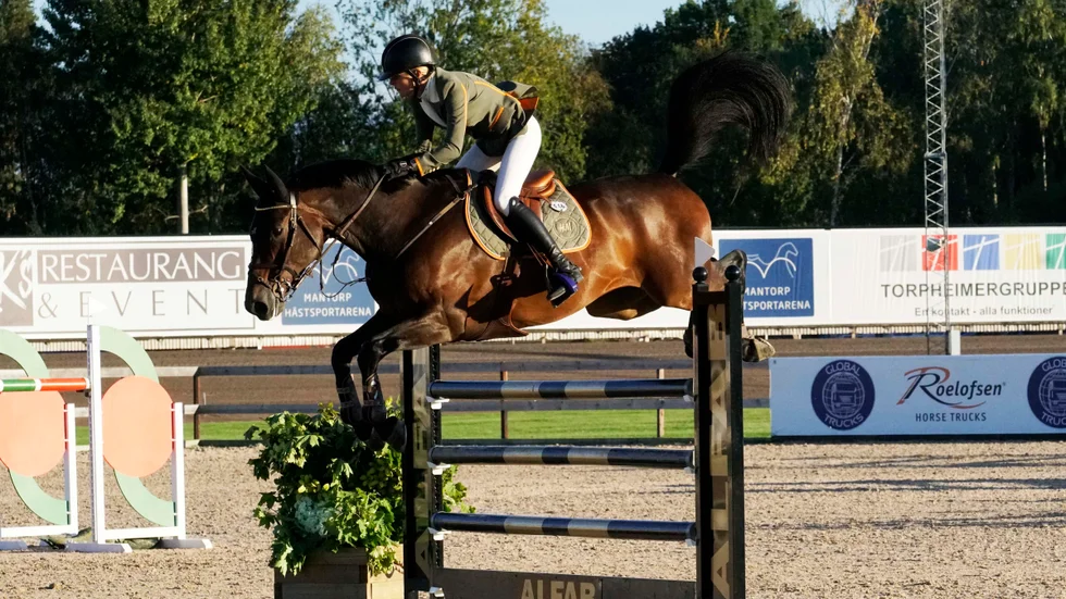Malin Baryard-Johnsson och Diamantino 16 flög felfritt genom banan i fredagens 1.40-klass. 
