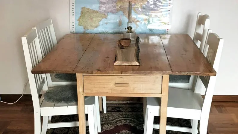 Så fixar du en enhet av omaka stolar.