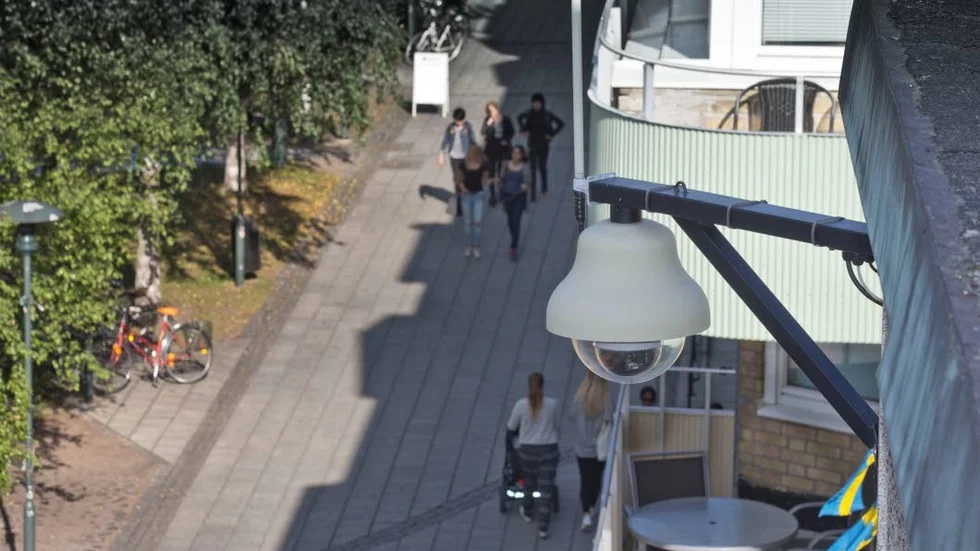 Avstängd. I väntan på beslut från länsstyrelsen har Piteå kommun stängt av visningen av alla webbkameror, däribland den som sitter på Byxtorget. (Arkivbild)