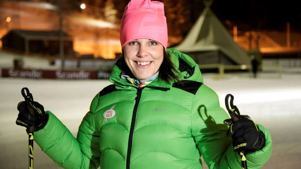 Åse Borgeryd skriver krönikor här på Helg varannan lördag. Och så åker hon en hel massa skidor.