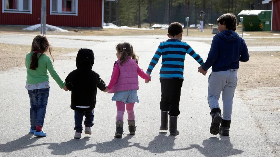 Barnen tillbaka. De 300 asylsökande som tvingades flytta från Havsbadet i juni är tillbaka och fler är på väg. Men 1 300 lär det aldrig bli, maxantalet har nu satts till 960. (Arkivbild)