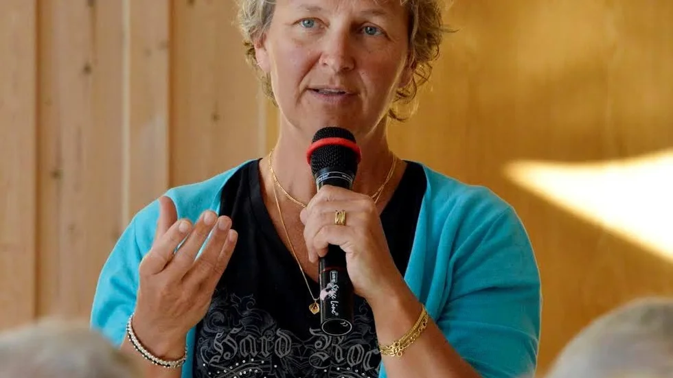 S-politikern och Arjeplogs kommunalråd Britta Flinkfeldt Jansson lovade att Arjeplogs kommun skulle ha råd att hålla en god äldreomsorg även i framtiden.