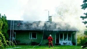 En man omkom i villabranden i Örminge på fredagsmorgonen.
Foto: Björn Persson/Wighsnews