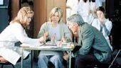 Richard Gere i en av sina bästa på länge, skriver recensenten.