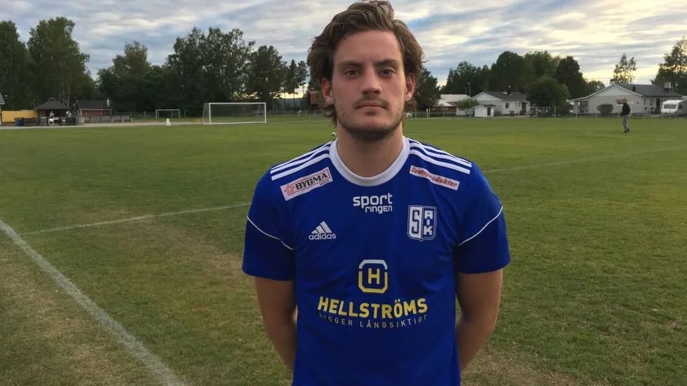 Simon Ölund gjorde mål i ännu ett derby.