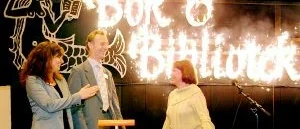 Bojunga hyllar Sverige och den brittiska litteraturen