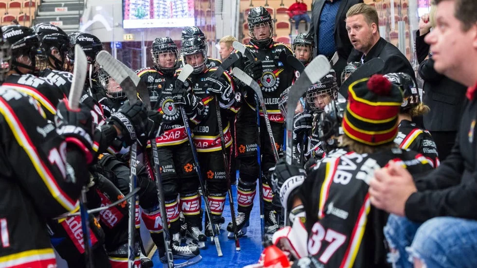 Fem spelare från Luleå/MSSK är uttagna i svenska damlandslaget i ishockey.
