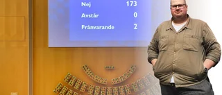 Socialdemokraterna bör erkänna ansvar för elen