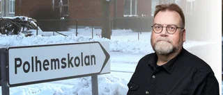 "Mitt i detta står nu politikerna med ett tufft beslut att ta"