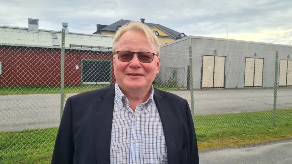 "Det är beklagligt att de övriga partierna inte också vill ha ett regemente i Kiruna. Vi är det enda parti som driver frågan", säger Peter Hultqvist (S) tidigare försvarsminister och nu ordförande i riksdagens försvarsutskott.