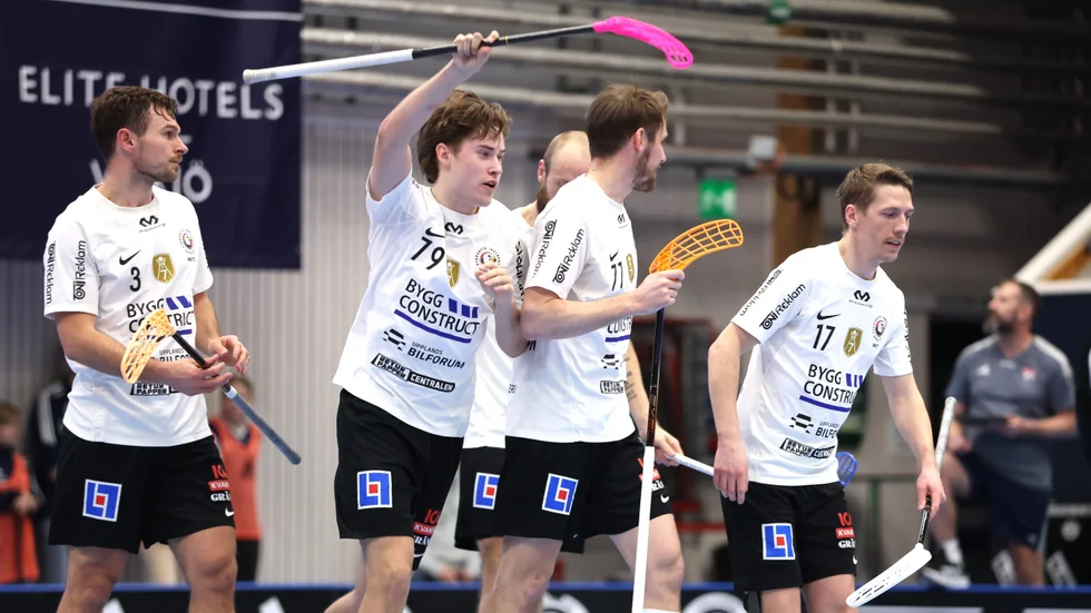 Storvretajubel efter Gabriel Kohonens mål i den första perioden. Målet var hans första i slutspelet.
