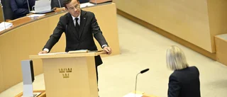 Rätt av L att stå upp mot trollfabrikerna