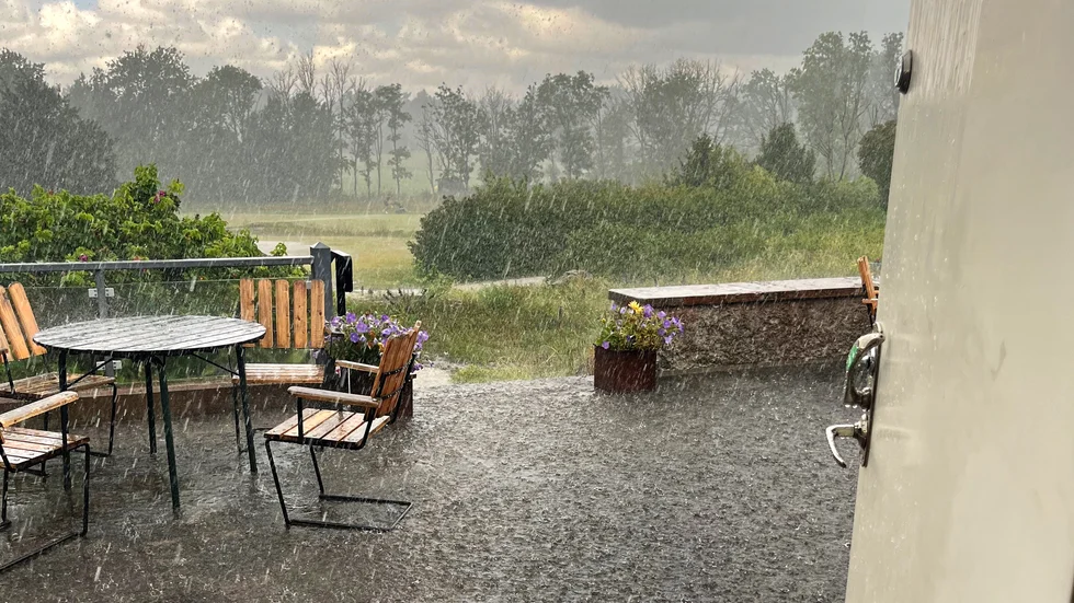 Regnet stängde banan hos Slite golfklubb.
