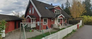 153 kvadratmeter stort hus i Knivsta sålt för 5 375 000 kronor