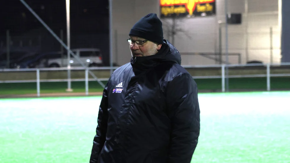 Urban Svensson i FBSK har fått en ny tränarkollega.