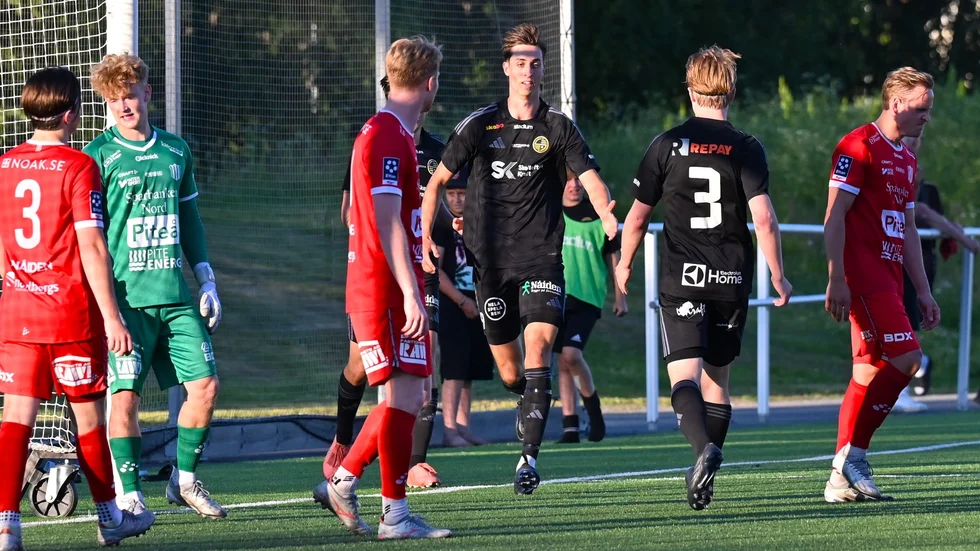 Henrik Lööf lämnar Skellefteå FF.