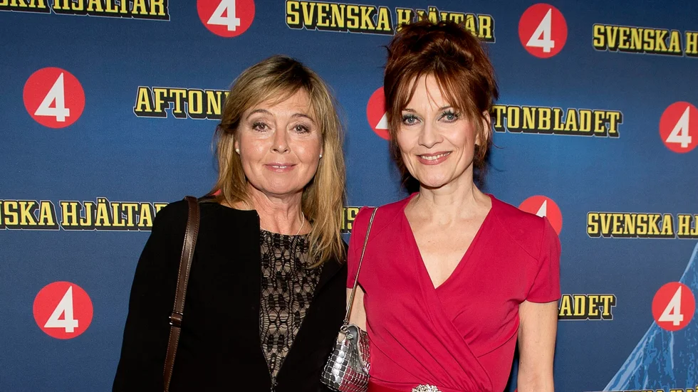 Tove Naess tillsammans med Anne-Lie Rydé vid Svenska Hjältar-galan 2013. Arkivbild.