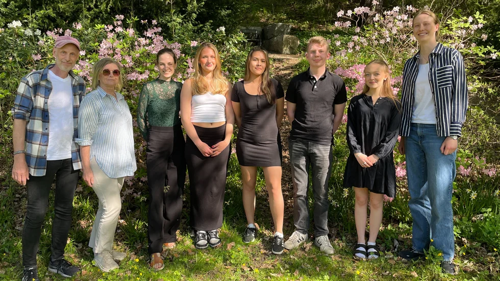 Från vänster arrangörerna Magnus Ludvigsson och Solweig Fjällborg Ludvigsson. Petra Wahlgren, Ängla Kihlberg, Marika Andrén, Arvid Andersson, Lee Alvemark och Hanna Landgren.