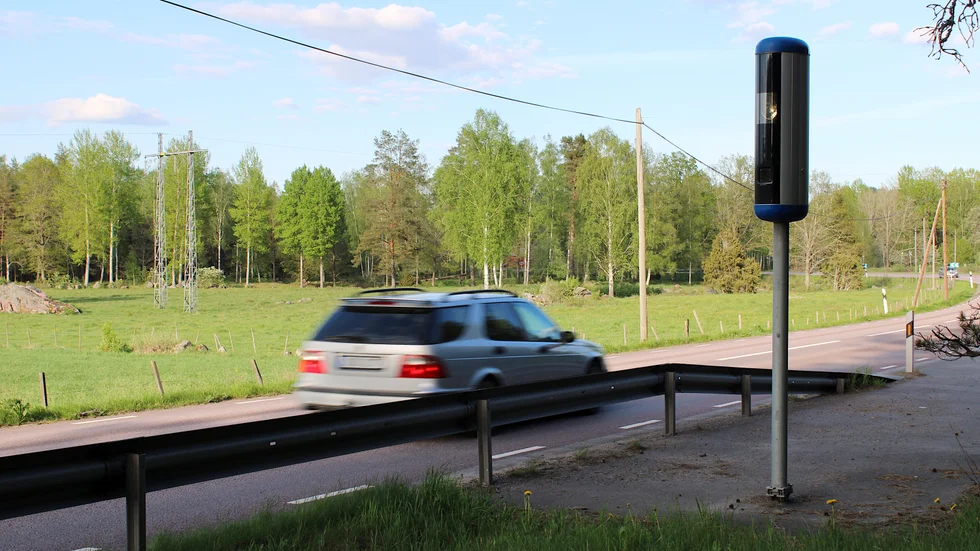 På väg 23, Virserum mot Målilla, sitter det en fartkamera i höjd med Ålefors (Virserumsån). Totalt genererade kameran 236 ärenden förra året. 