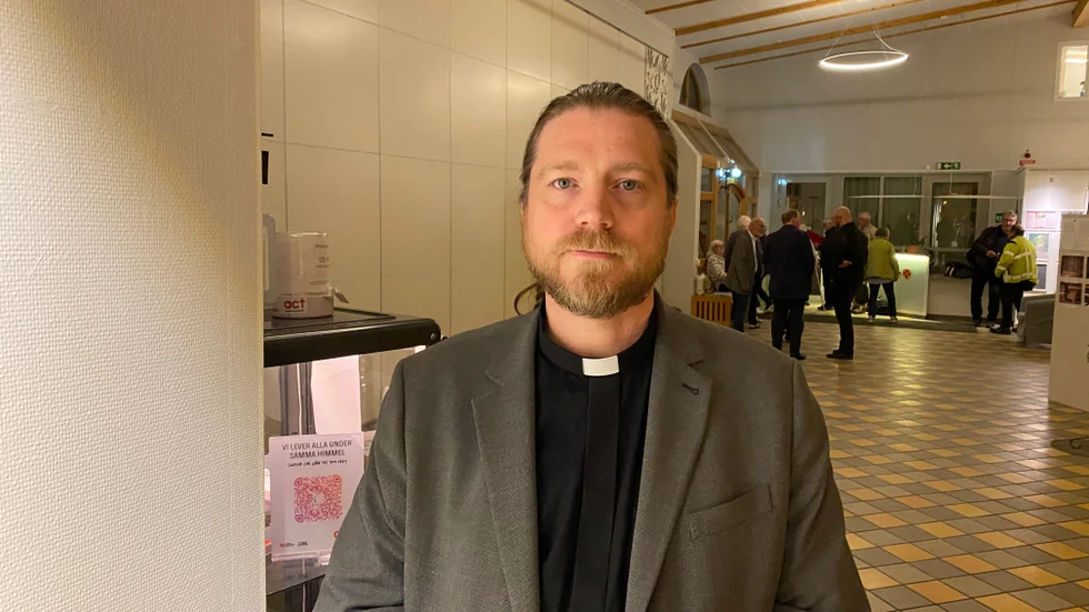 David Silverkors är ordniarie kyrkoherde i Håbo pastorat.