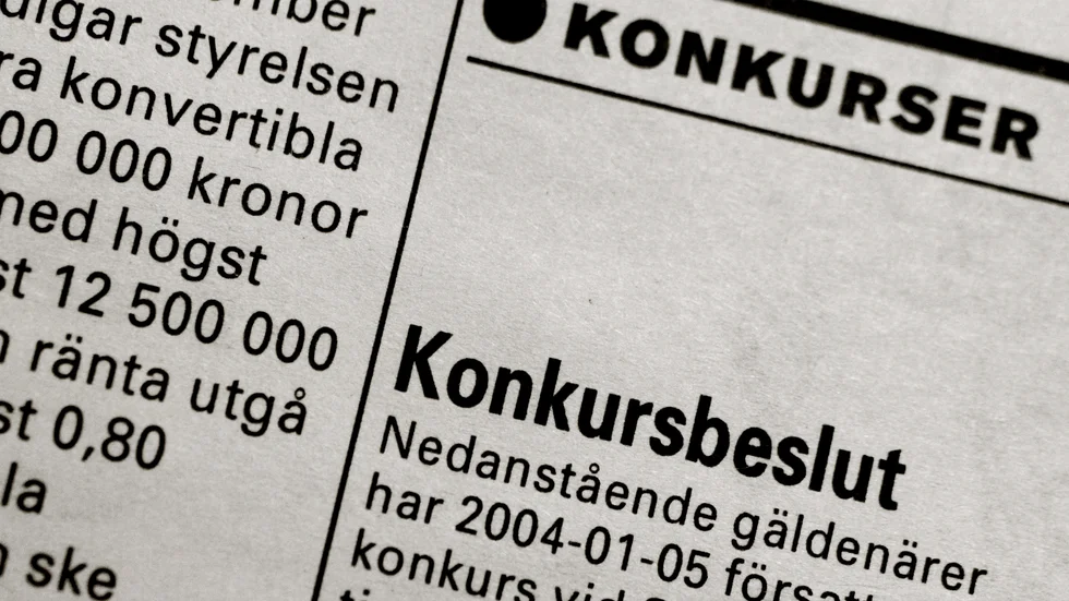 Taxijakt AB går i konkurs.