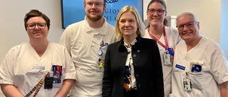 Magdalena Anderssons blixtvisit på Kullbergska 