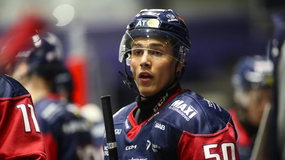 Akademichefen Niclas Hävelid beskriver Arvid Westlin: "Kraftfull spelare med ett bra skott. Intensiv. Väldigt bra fysiskt förberedd för att ta nästa kliv."