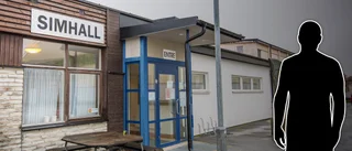 Man ertappades med knivar på Hemsebadet