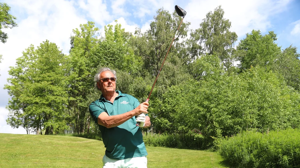 "När jag bodde i Linköping var jag nästan varje dag i Sporthallen. Jag spelade handboll i RP, och lite i pojk-och juniorlandslag. Men det var också tennis, pingis och fotboll", säger Steffo Törnqvist om sin idrottskarriär som ung östgöte.