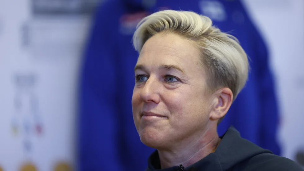 Sveriges förbundskapten Kajsa Bergqvist ser fram emot helgens Finnkamp på Stockholms stadion.