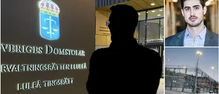Polisen hittade två skarpladdade pistoler vid mannens hem