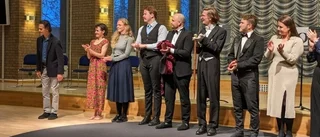 Månadsmöte med fin musik      