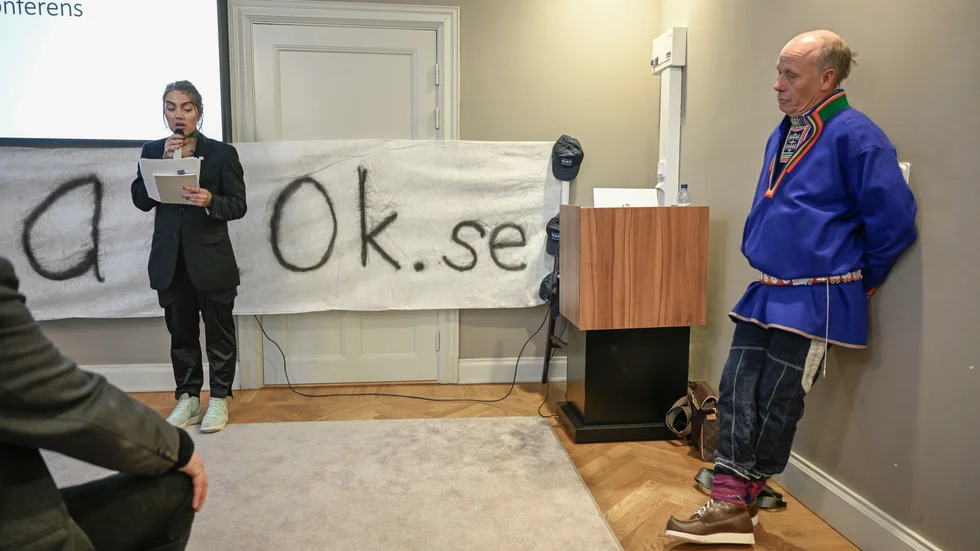 Maxida Märak och Rickard Länta, under den känsloladdae pressträffen inför Högsta Förvaltningsdomstolens förhandling.  
